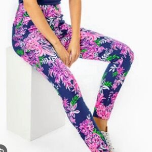 EUC Lilly Corso Pant Oyster Bay Size 4